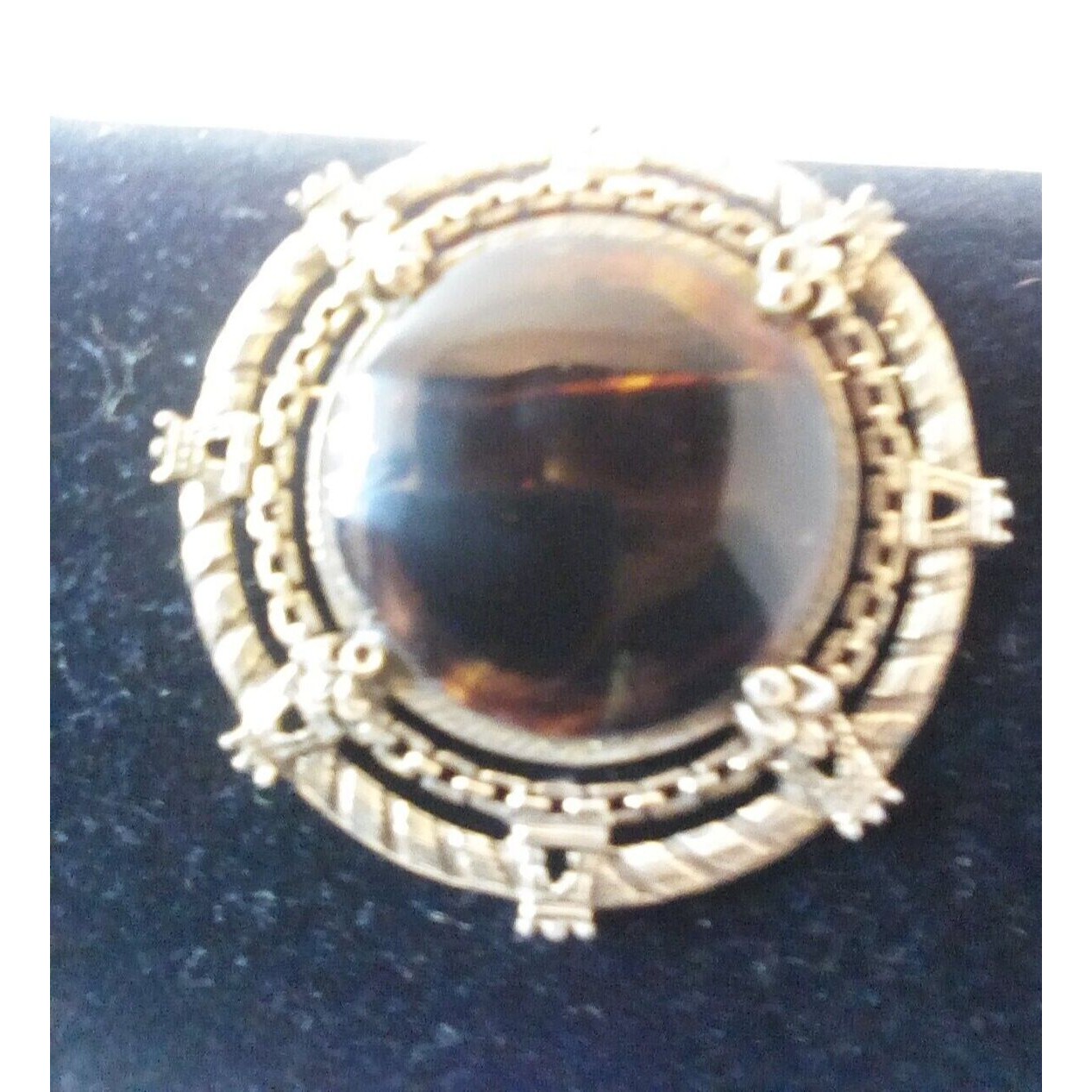 Vintage Outstanding Jeanne Signed Pin Brooch Amber Center & Gold Tone